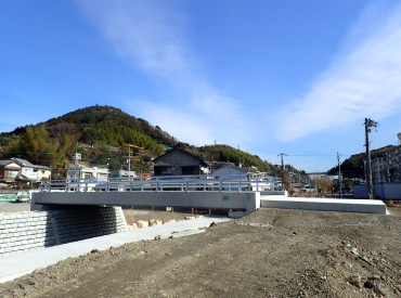 宇治川(天神ｹ谷川)床上浸水対策特別緊急(その8)工事　写真06